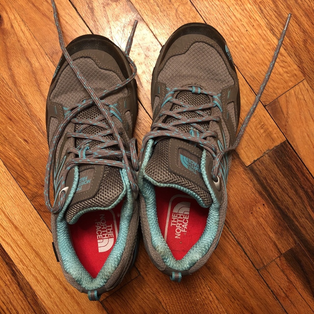 North face hiking sneakers (size 7)